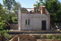 Реконструкция дачного дома - демонтаж крыши